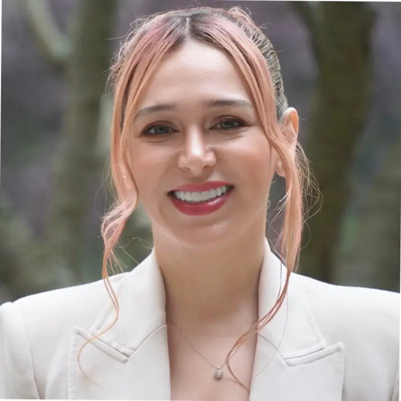 Photo of Roya Movahed